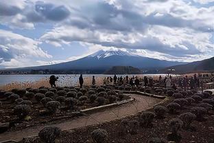 ?死神出汗了！杜兰特首节1投1分4板3助